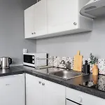 Superapart Saska Apt 66